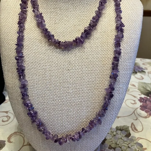 AMETHYST STRAND IF CHIP BEADS - Picture 6 of 10